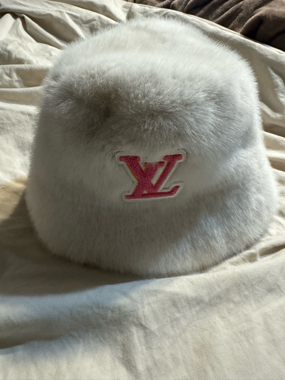 Louis Vuitton Cream Fur Bucket Hat with Pink LV Patch - Picture 2 of 6